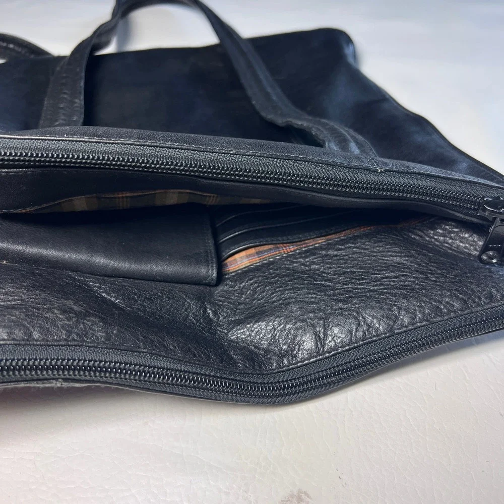 Derek Alexander Tote Purse Women Sleek Black Slim 90s Leather Shoulder Bag Roomy